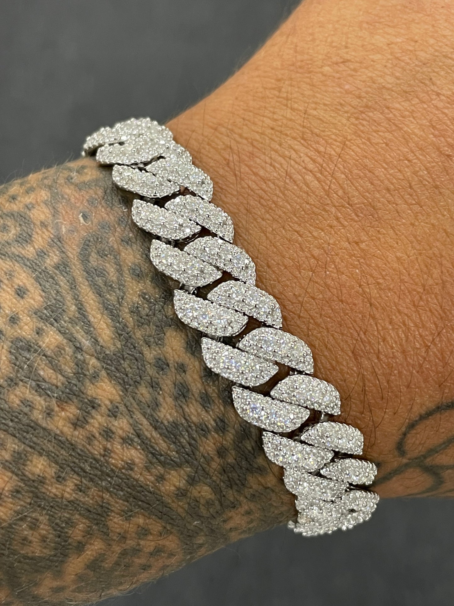 12mm big rock cuban bracelet moissanite